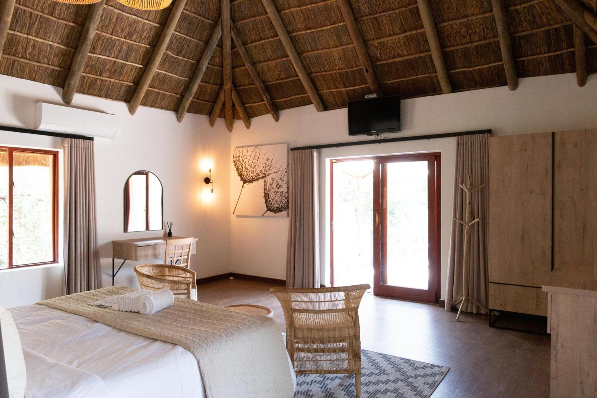 Mologa River Lodge Rust de Winter Exterior foto